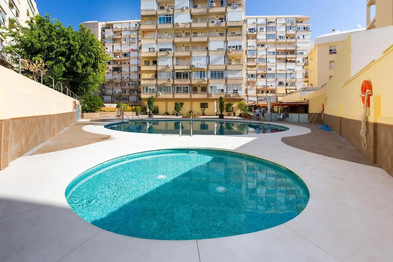 Apartment Ver7 - Estudio, Wifi, Fire Stick Amazon, Terraza, Vistas Al Mar, Piscina Torremolinos