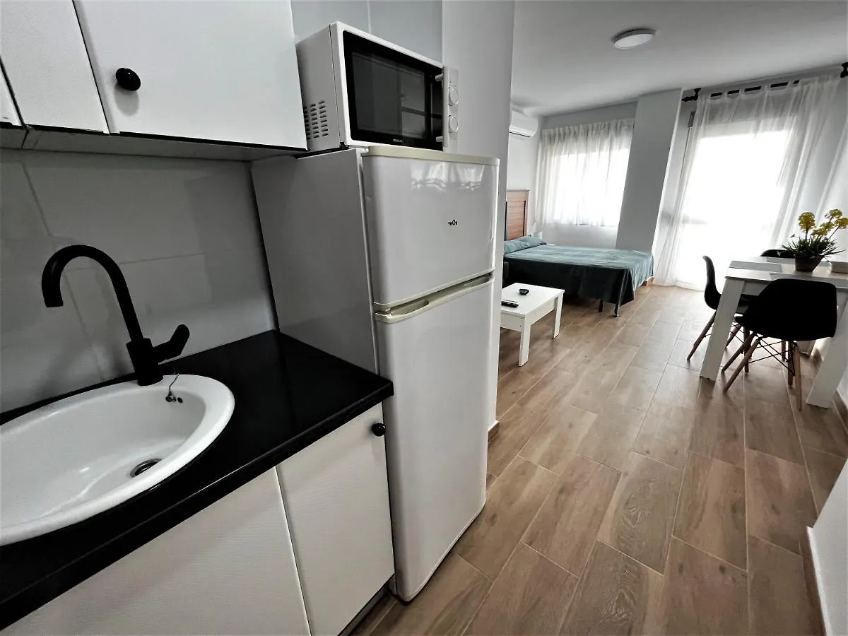 Ver7 - Estudio, Wifi, Fire Stick Amazon, Terraza, Vistas Al Mar, Piscina Apartment Torremolinos